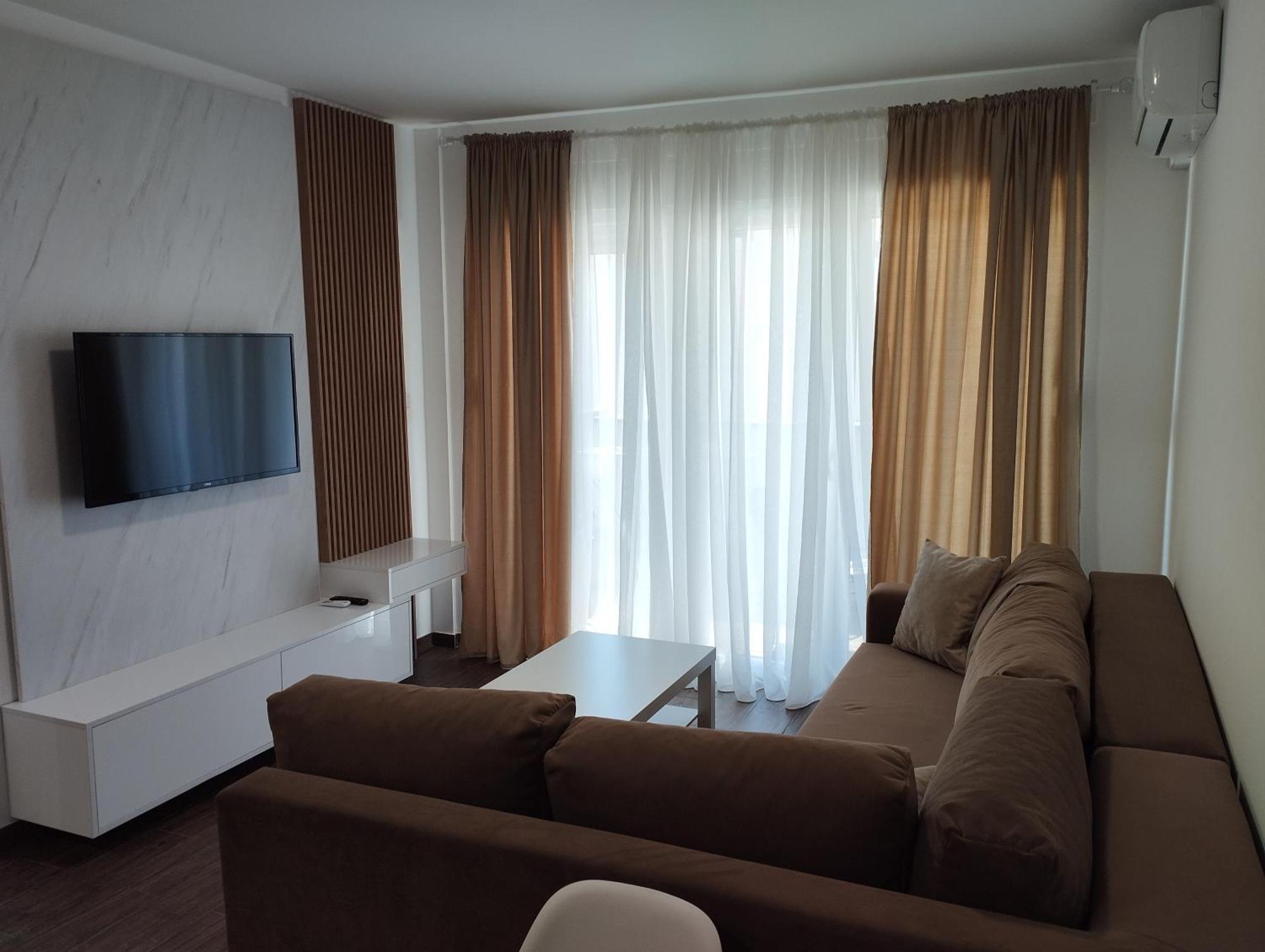 Apartment With Pool Veliko Gradište Esterno foto