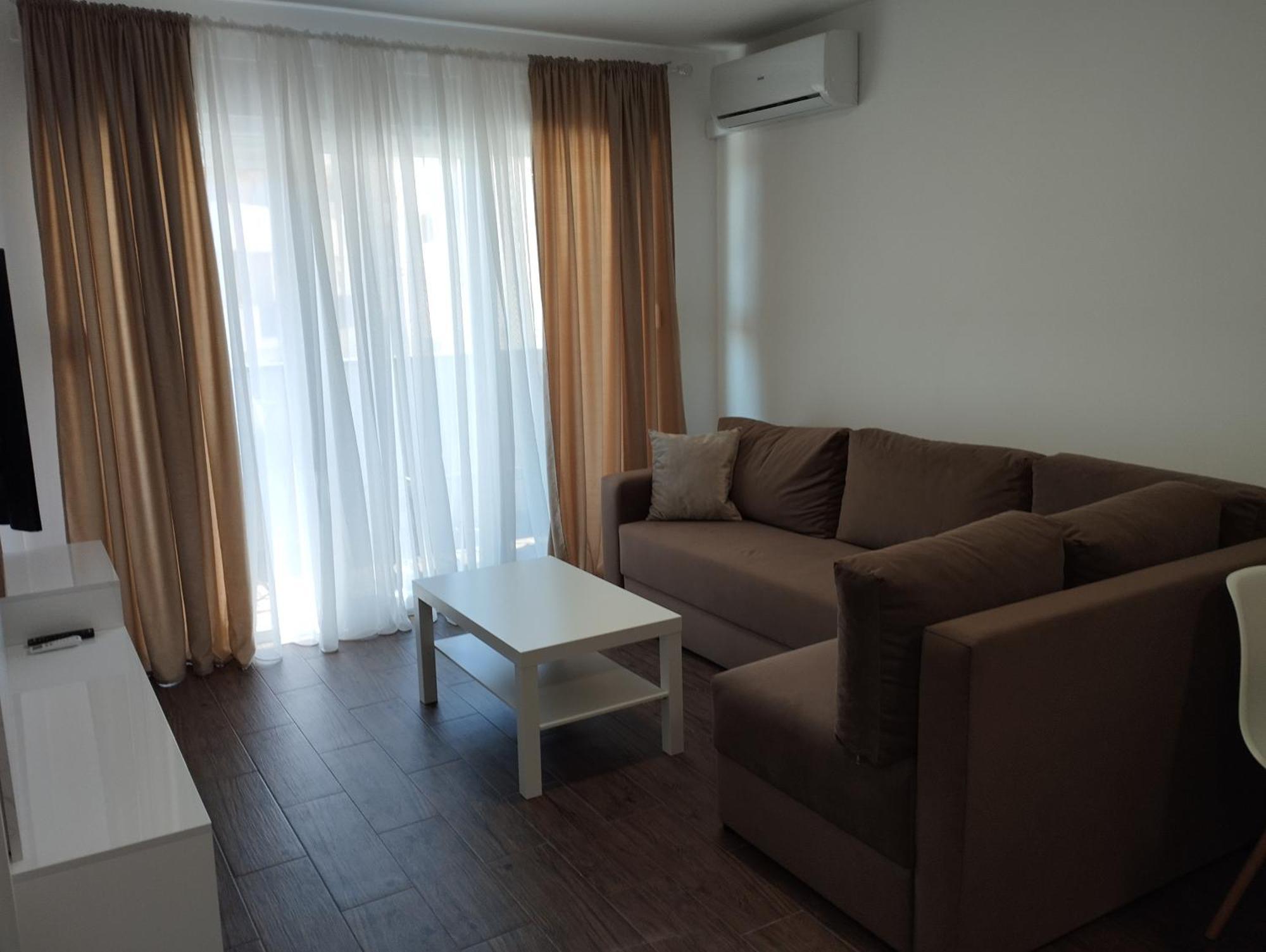 Apartment With Pool Veliko Gradište Esterno foto